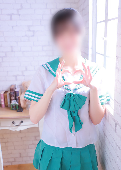 みいな